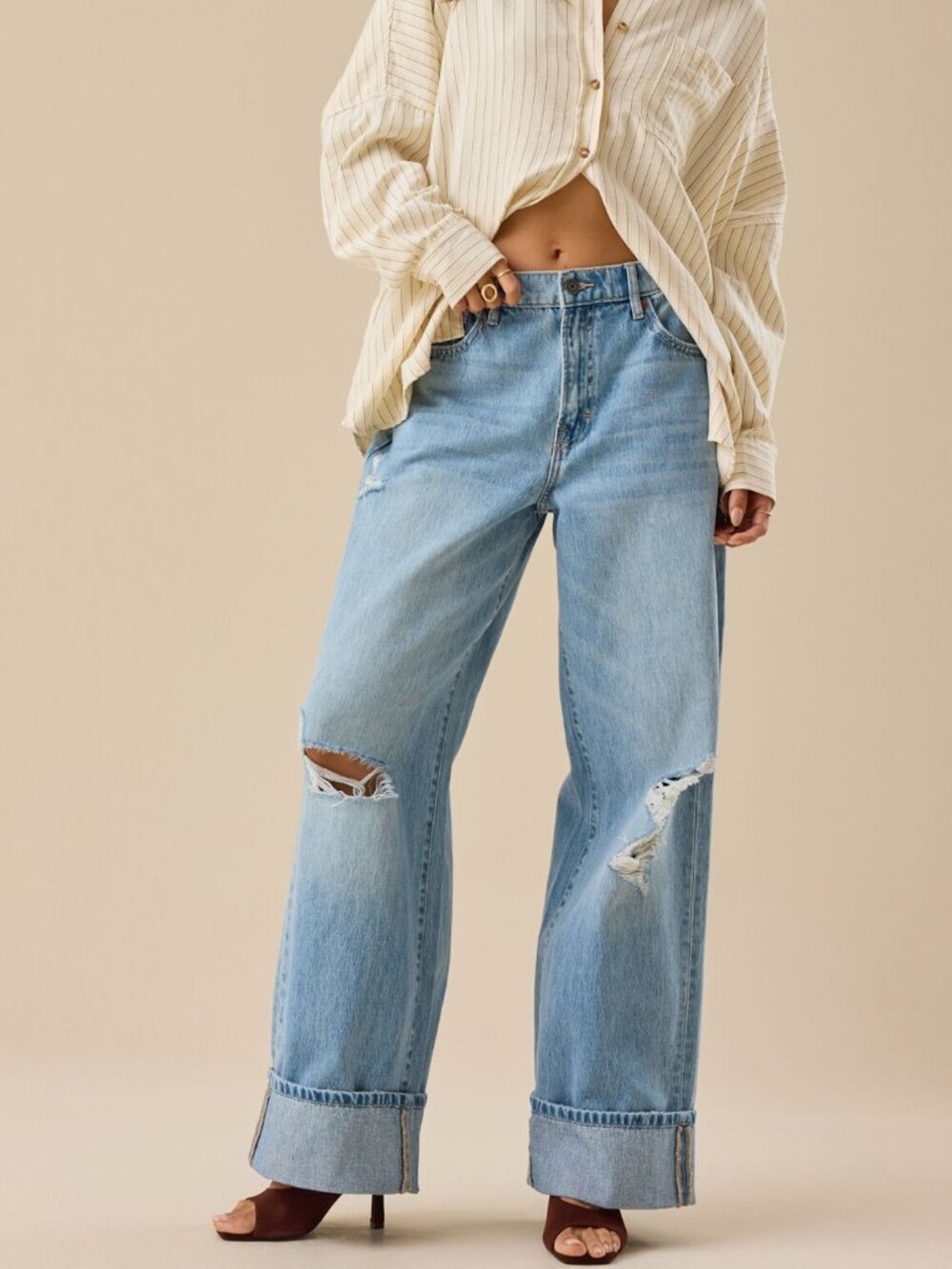 NWT Altar'd State Ottilie Jeans Size 26